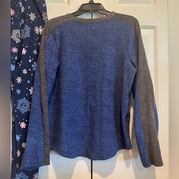 2 Pc PJ Set❄️ Life is Good Blue Snowflake❄️ Pants & Soft, Fleece Blue & Gray Top - Picture 10 of 11